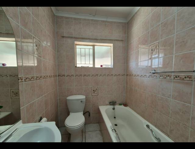 3 BEDROOM SECTIONAL TITLE FOR SALE IN ELANDSRAND